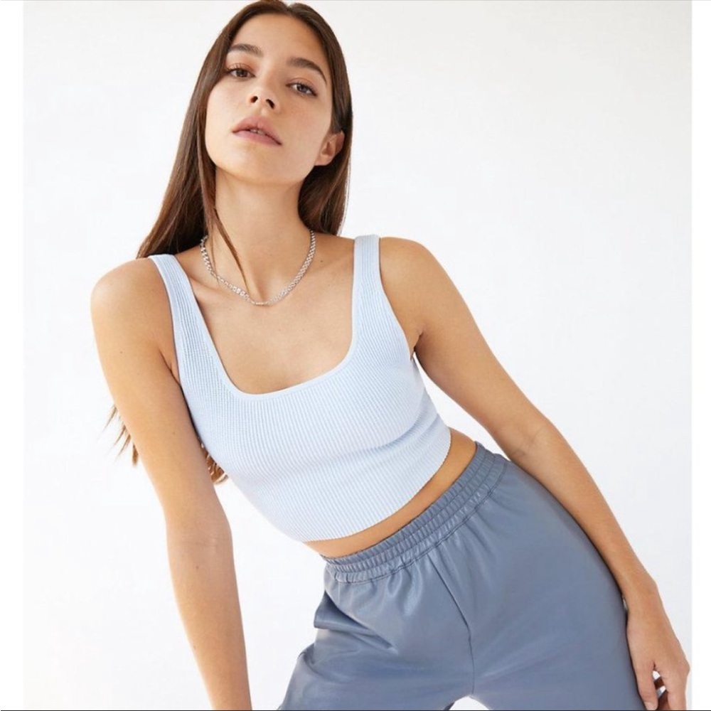 Aritzia Babaton Ribbed Sculpt Knit Squareneck Cropped Tank in Light Blue